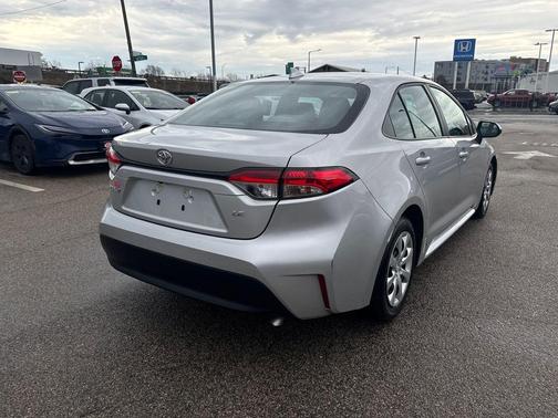 Classic Silver Metallic 2025 Toyota Corolla LE