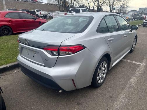 Classic Silver Metallic 2025 Toyota Corolla LE
