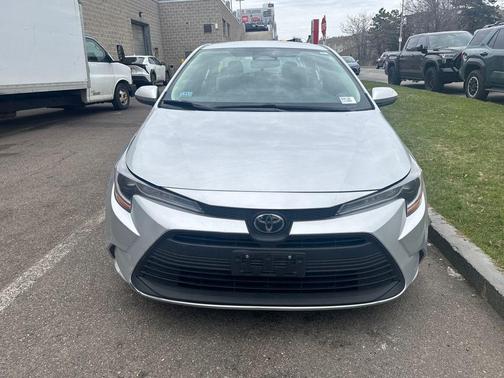 Classic Silver Metallic 2025 Toyota Corolla LE