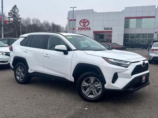 2025 Toyota RAV4 Hybrid XLE