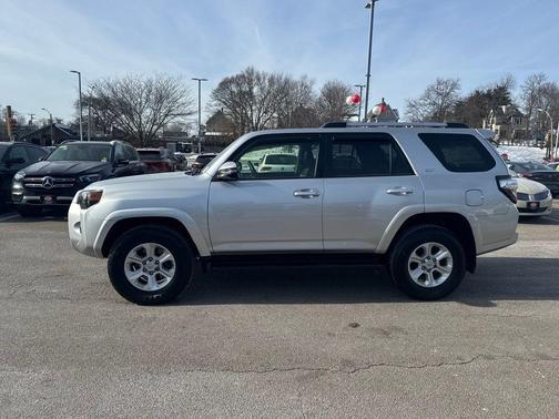 2023 Toyota 4Runner SR5 Premium