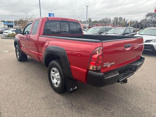 2015 Toyota Tacoma Base