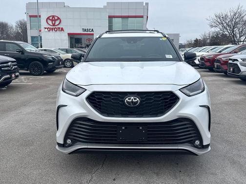 2026 Toyota Highlander XSE