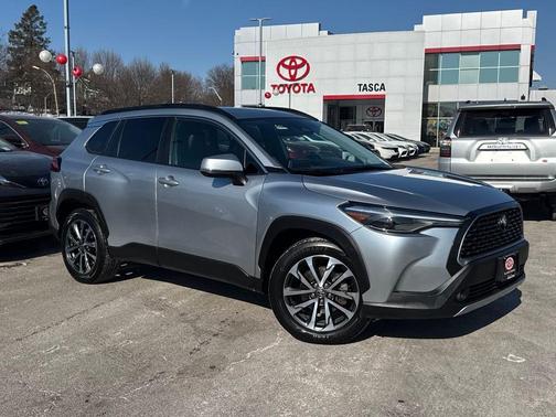 2023 Toyota Corolla Cross XLE
