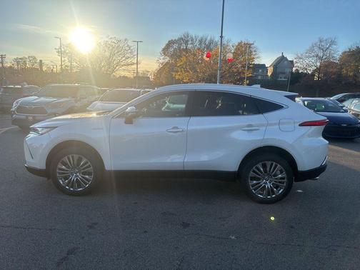 2021 Toyota Venza XLE