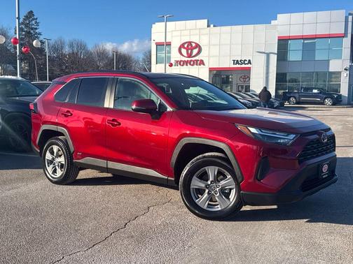 2024 Toyota RAV4 Hybrid XLE