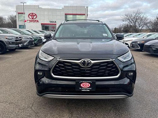 2024 Toyota Highlander Platinum