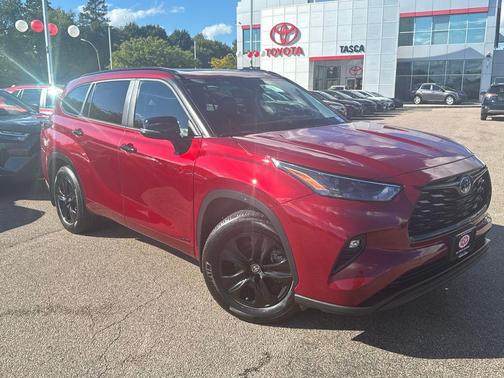2024 Toyota Highlander Hybrid XLE