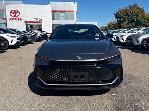 2026 Toyota Crown Platinum