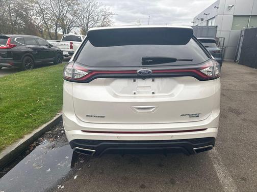 2018 Ford Edge Sport