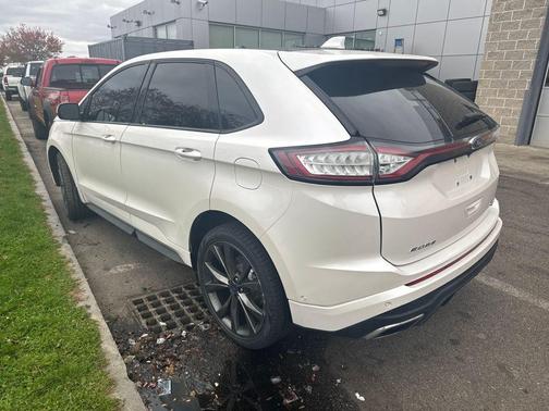 2018 Ford Edge Sport