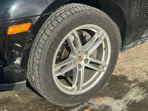 2019 Porsche Macan Base