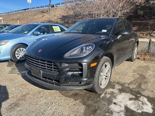 2019 Porsche Macan Base