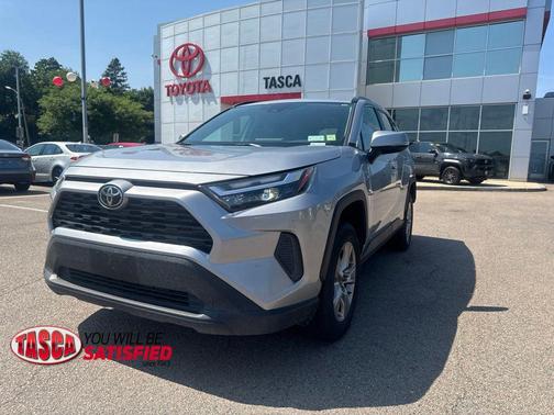 Silver Sky Metallic 2025 Toyota RAV4 XLE