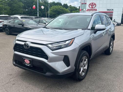 Silver Sky Metallic 2025 Toyota RAV4 XLE
