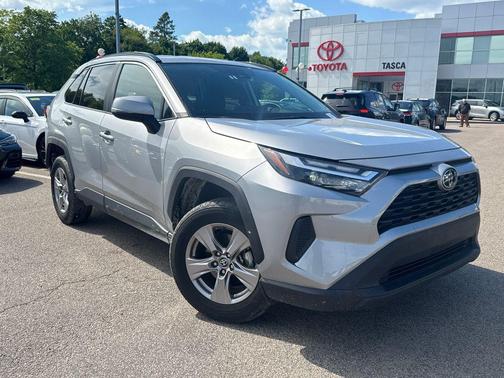 Silver Sky Metallic 2025 Toyota RAV4 XLE