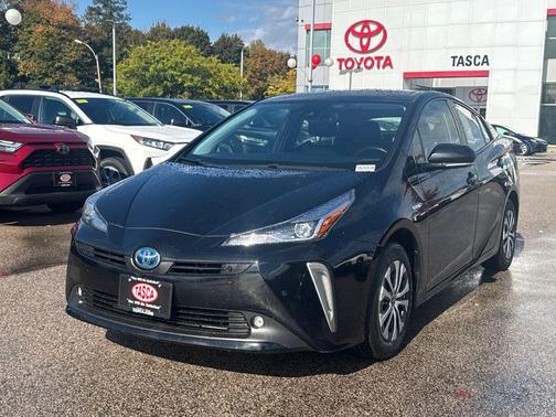 2019 Toyota Prius XLE