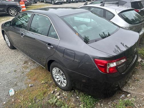 2013 Toyota Camry LE