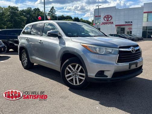 Silver Sky Metallic 2016 Toyota Highlander LE