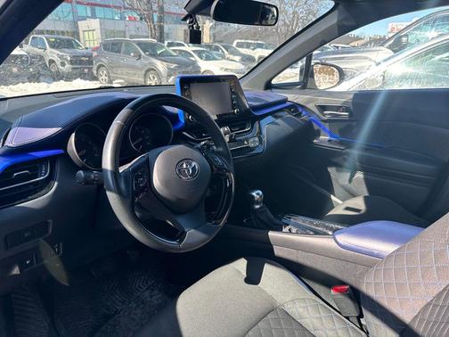 2020 Toyota C-HR XLE
