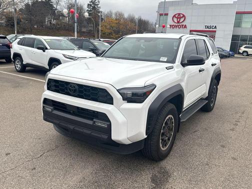2025 Toyota 4Runner TRD Off Road