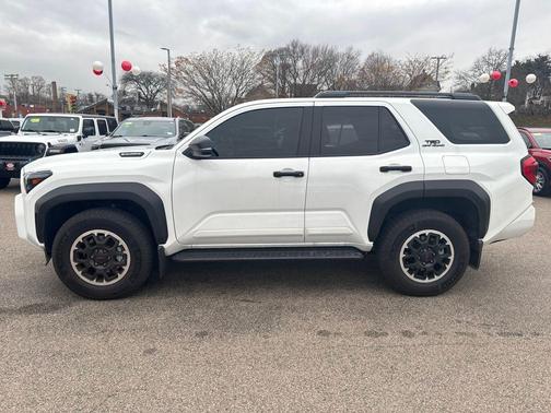 2025 Toyota 4Runner TRD Off Road