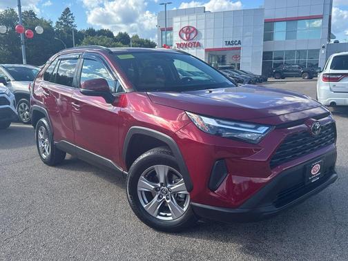 2023 Toyota RAV4 XLE