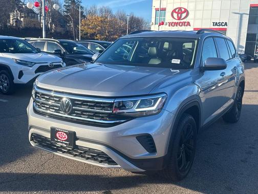 2023 Volkswagen Atlas 2.0T SE w/Technology 4MOTION