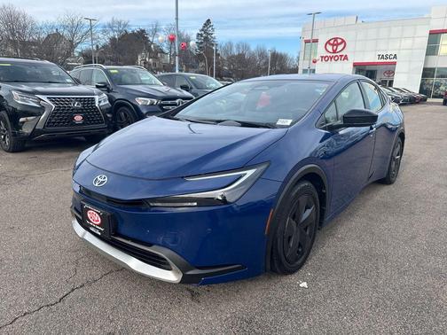 2024 Toyota Prius Prime SE