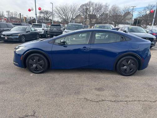 2024 Toyota Prius Prime SE