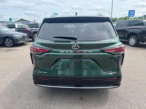 Cypress 2026 Toyota Sienna Limited