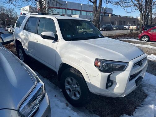 2024 Toyota 4Runner SR5