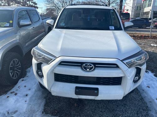 2024 Toyota 4Runner SR5