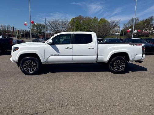 Ice Cap 2023 Toyota Tacoma TRD Sport
