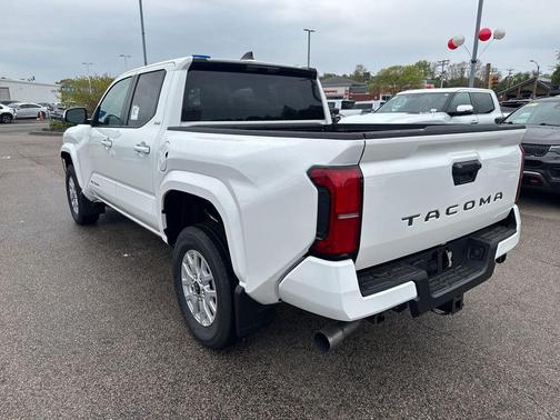 Ice Cap 2026 Toyota Tacoma SR5