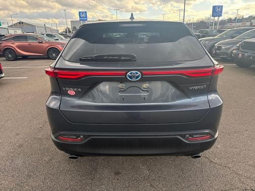 2021 Toyota Venza LE