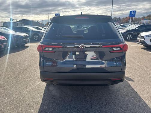 2026 Toyota Grand Highlander Hybrid XLE