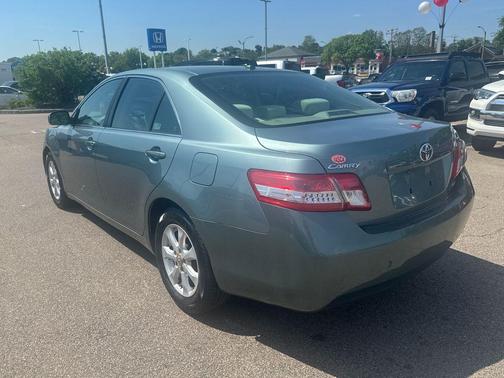 Aloe Green Metallic 2011 Toyota Camry LE