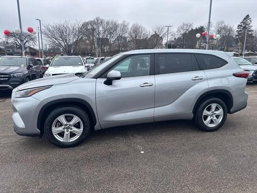 2023 Toyota Highlander Hybrid LE