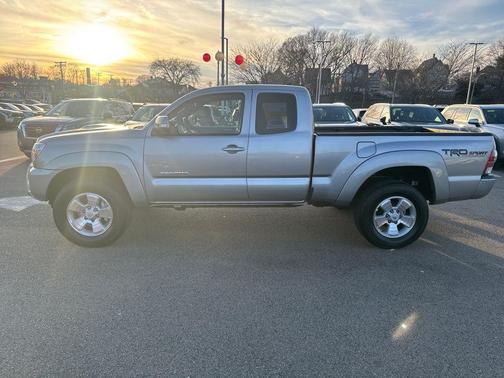 2015 Toyota Tacoma Base
