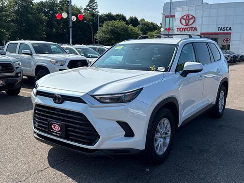 Wind Chill Pearl 2024 Toyota Grand Highlander XLE