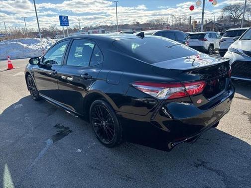 2019 Toyota Camry SE