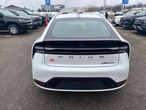 2023 Toyota Prius Prime SE