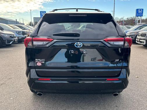 2023 Toyota RAV4 Prime SE
