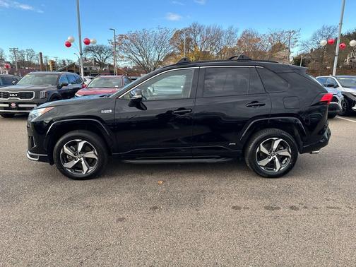 2023 Toyota RAV4 Prime SE