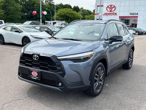 Celestite 2026 Toyota Corolla Cross XLE