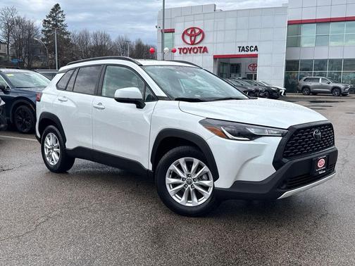 Wind Chill Pearl 2023 Toyota Corolla Cross LE