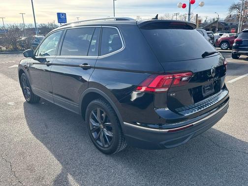 2022 Volkswagen Tiguan 2.0T SE 4MOTION