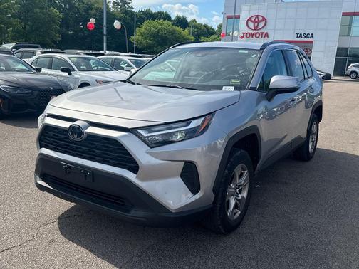 Silver Sky Metallic 2025 Toyota RAV4 XLE