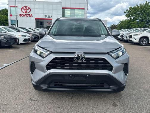 Silver Sky Metallic 2025 Toyota RAV4 XLE
